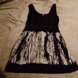 Xhiliration black and grey mid dress